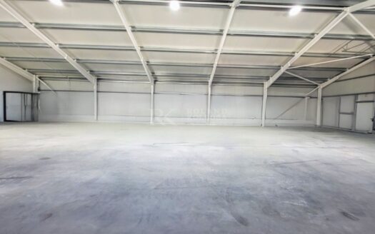 Moderne Neubauhalle in Fiefbergen zu vermieten